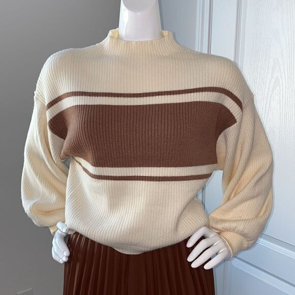 ❤️BRAND NEW Gilli Ivory Brown Stripe Mock Sweater - Picture 9 of 11